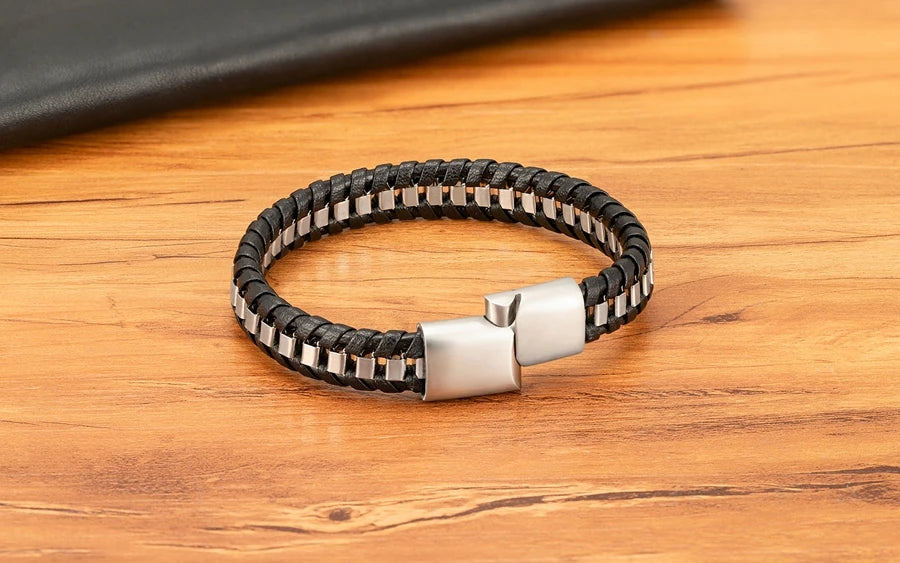 XQNI Stainless Steel Leather Bracelet Charm Jewelry Magnetic Clasp