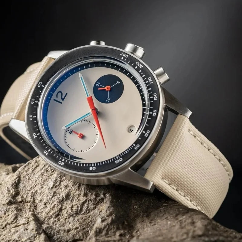 CLO Simple & Light Concept Watch
